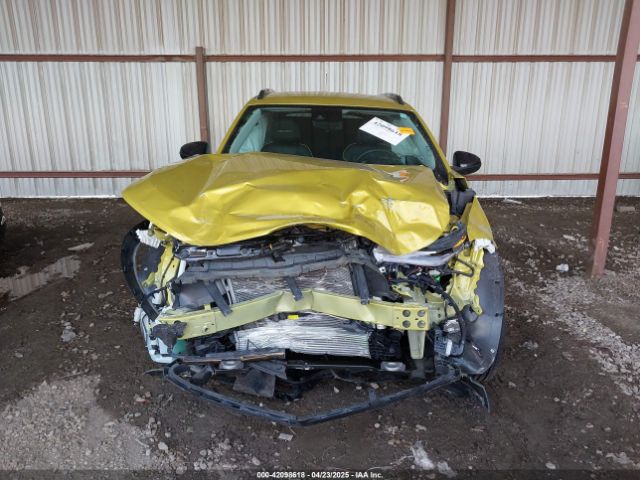KL77LKE23RC013944 Chevrolet Trax Fwd Activ