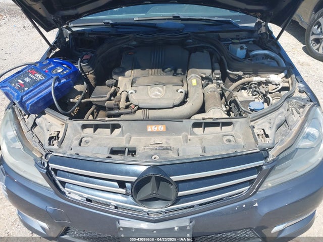 WDDGF4HB5EA964773 Mercedes-Benz C 250 Luxury/sport