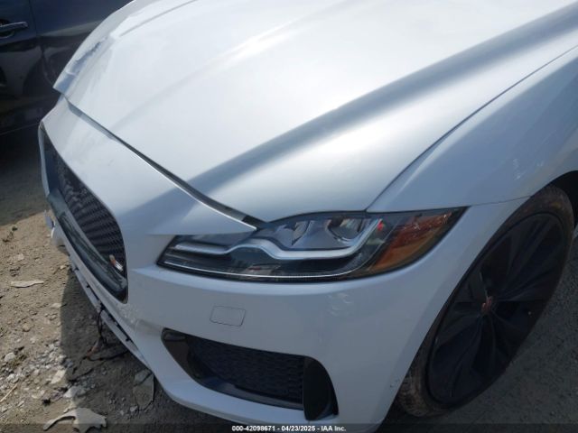 SADCM2FV9KA609878 Jaguar F-PACE S
