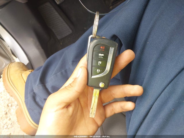 4T1B11HK2KU198783 Toyota CAMRY LE