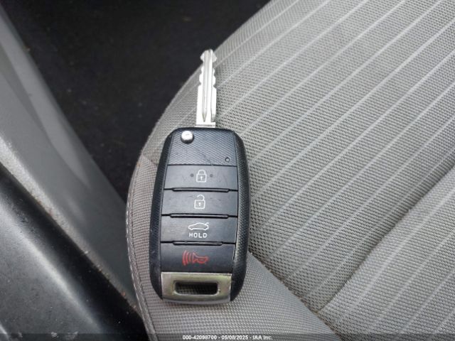 KNAFX4A68F5332051 KIA FORTE LX