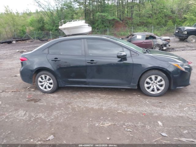 5YFEPMAE3NP305654 Toyota COROLLA LE