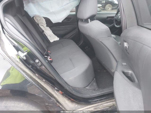5YFEPMAE3NP305654 Toyota COROLLA LE