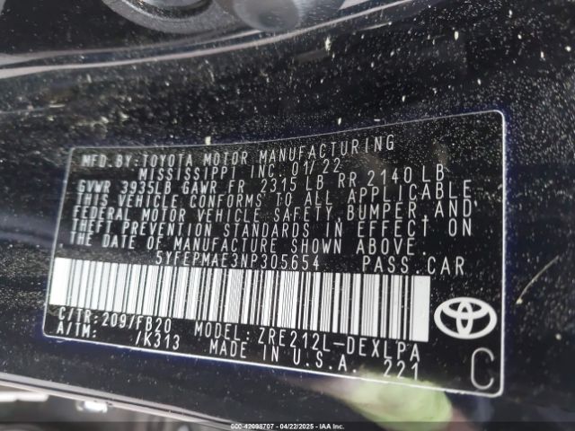 5YFEPMAE3NP305654 Toyota COROLLA LE