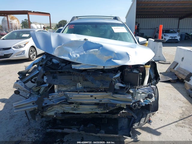 4S4BSENC6J3328392 Subaru u4
