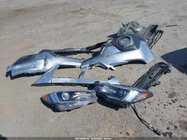 4S4BSENC6J3328392 Subaru u4