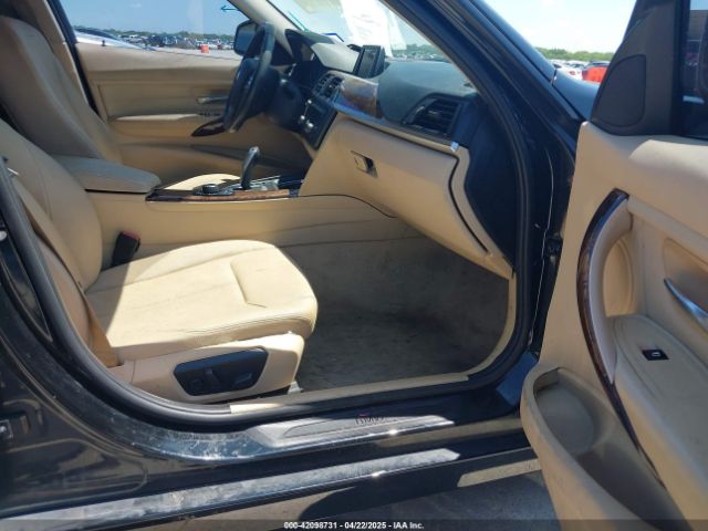 WBA3B1C57EK131519 BMW 320i