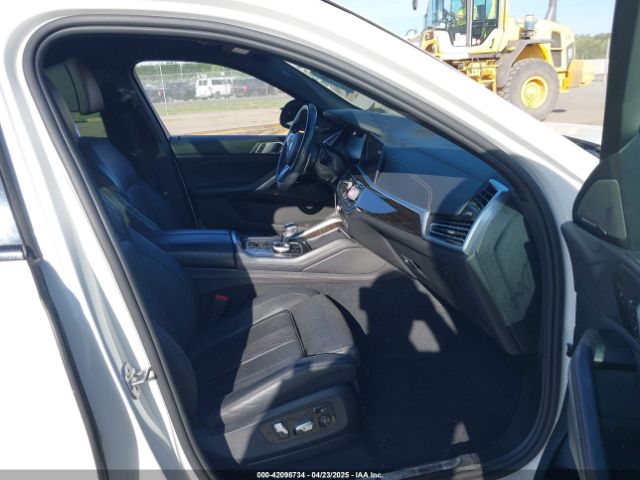 2021 BMW X6 5UXCY8C07M9E09762 Photo 4