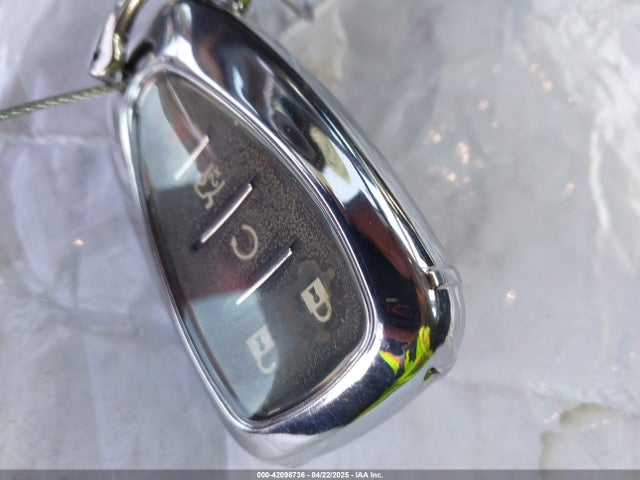1G1ZD5ST4KF109179 Chevrolet MALIBU LT