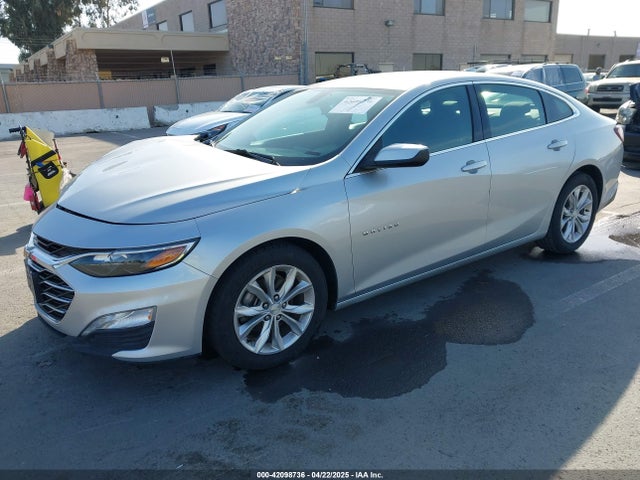1G1ZD5ST4KF109179 Chevrolet MALIBU LT