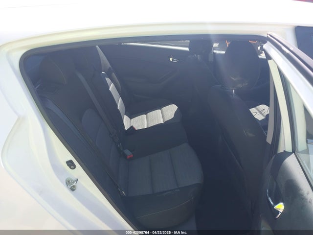 KNAFX5A84G5628970 KIA FORTE EX