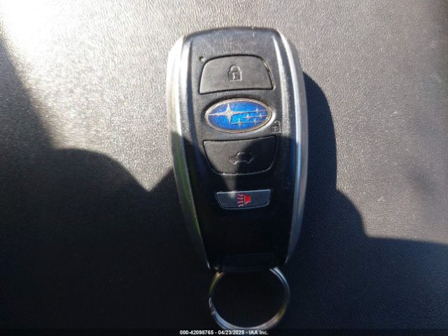 4S3BWAC67L3005700 Subaru Legacy Premium