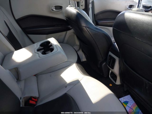 2019 JEEP COMPASS 3C4NJDCB6KT740505 Photo 7