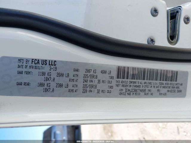 2019 JEEP COMPASS 3C4NJDCB6KT740505 Photo 8