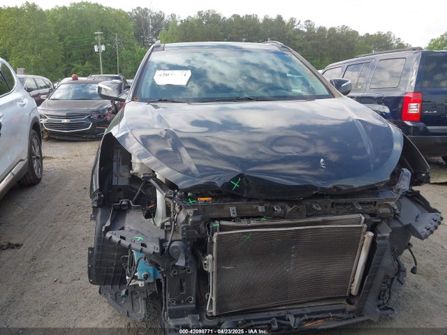 5XYZU3LB4HG387586 Hyundai Santa Fe Sport 2.4l