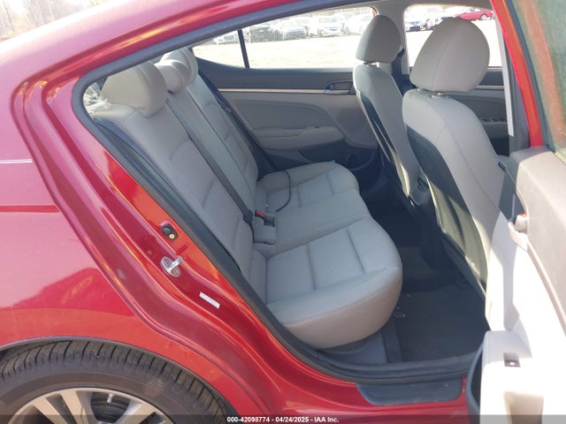 KMHD84LF9HU167670 Hyundai ELANTRA SE