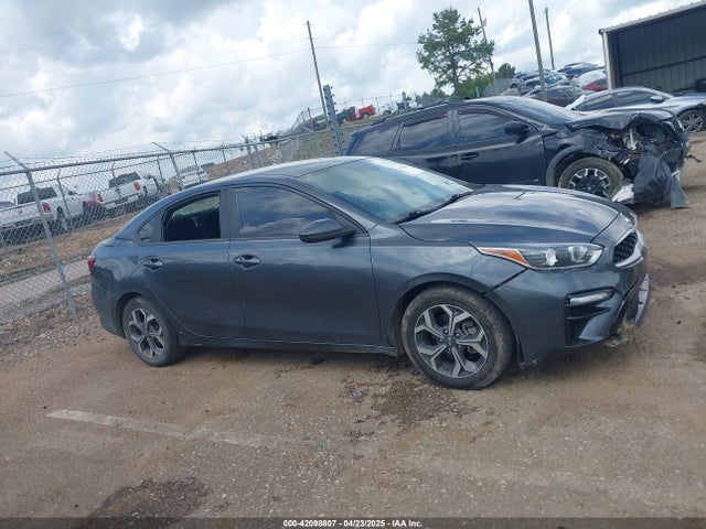 3KPF24ADXKE077398 KIA mpi nu