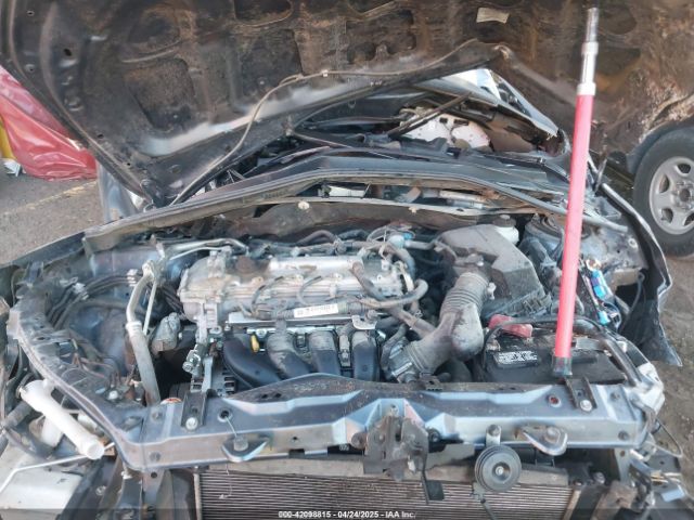 2T1BURHE4HC962529 Toyota COROLLA LE
