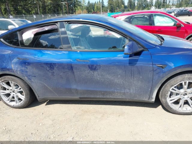 7SAYGAEE0RF074822 Tesla Model Y Long Range Dual Motor All-wheel Drive