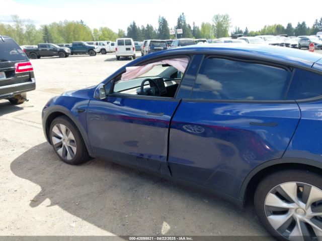 7SAYGAEE0RF074822 Tesla Model Y Long Range Dual Motor All-wheel Drive