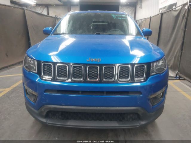 3C4NJDBB3KT595277 Jeep 2019