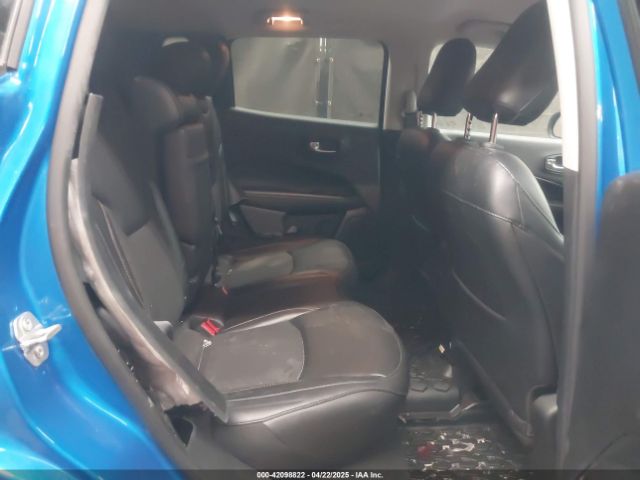 3C4NJDBB3KT595277 Jeep 2019