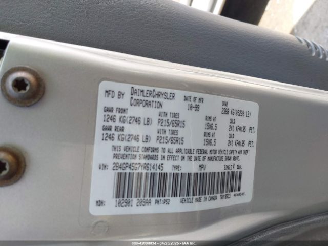 2000 DODGE CARAVAN 2B4GP45G7YR614145 Photo 8