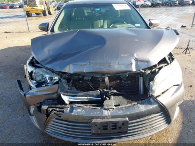 4T1BF1FK0HU648153 Toyota CAMRY LE
