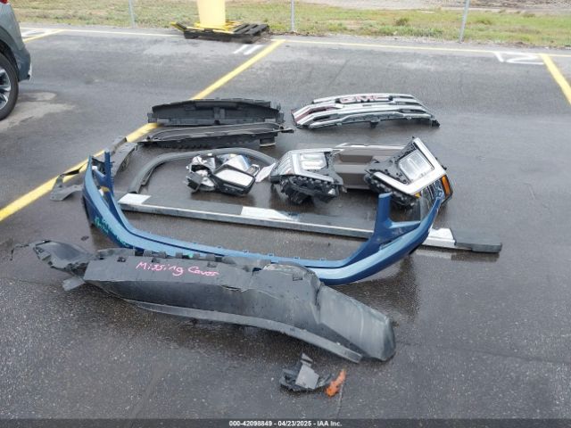 3GTUUDED1RG237212 GMC Sierra 1500 4wd  Short Box Slt
