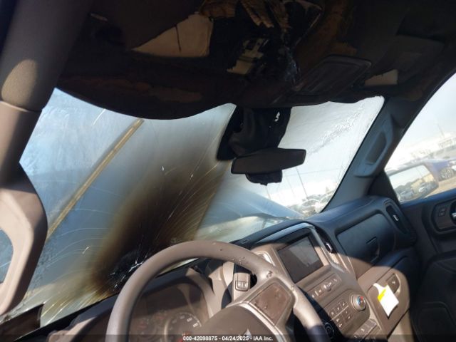 3GCPDCEK4RG347404 Chevrolet Silverado 1500 4wd  Short Bed Custom Trail Boss