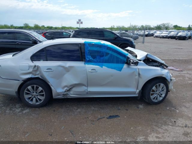 3VWD67AJ3GM320479 Volkswagen Jetta 1.4t Se
