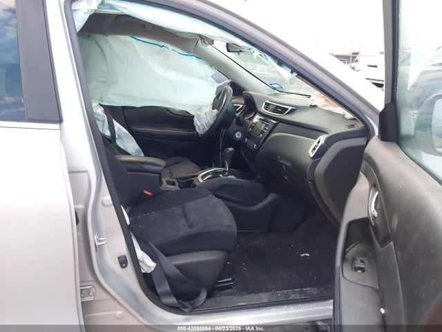 JN8AT2MT7GW028885 Nissan ROGUE S