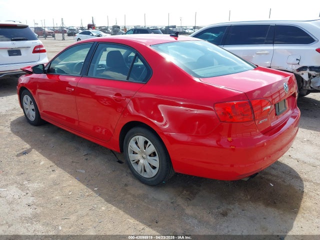 3VWD17AJ0EM263217 Volkswagen Jetta 1.8t Se