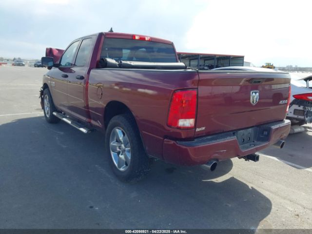 1C6RR7FT9KS665856 RAM 1500 Classic Express  4x4 6'4 Box