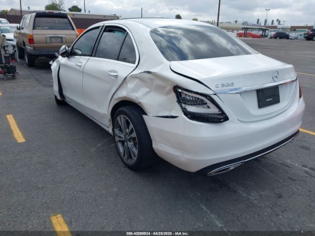 W1KWF8DB8MR605913 Mercedes-Benz C 300 Sedan