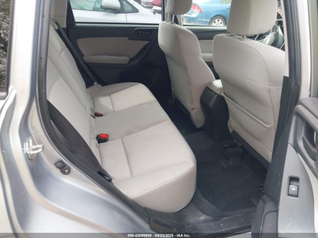 JF2SJADC7GH467770 Subaru Forester 2.5i Premium