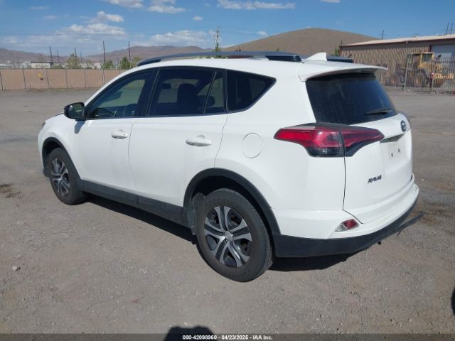 JTMZFREV0HJ102435 Toyota RAV4 LE