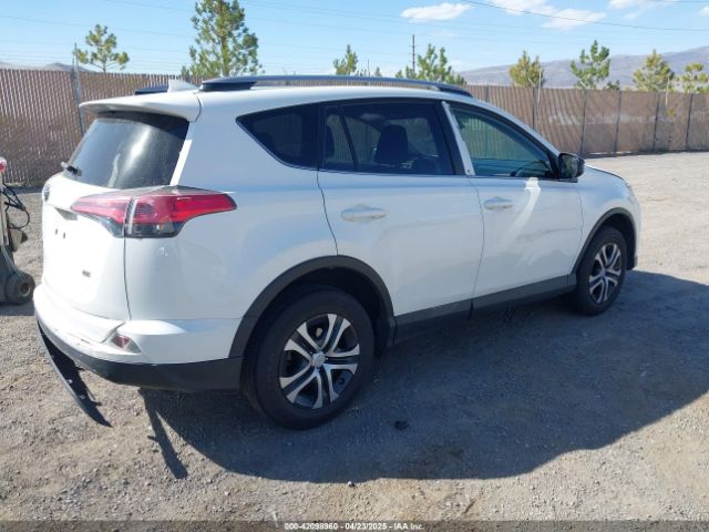 JTMZFREV0HJ102435 Toyota RAV4 LE