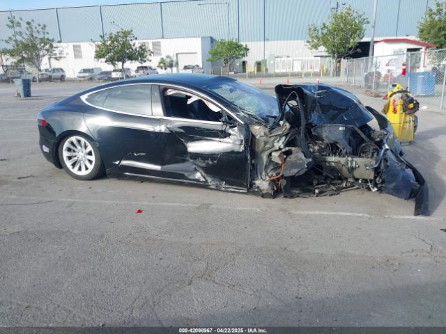 5YJSA1E20JF257393 Tesla MODEL S
