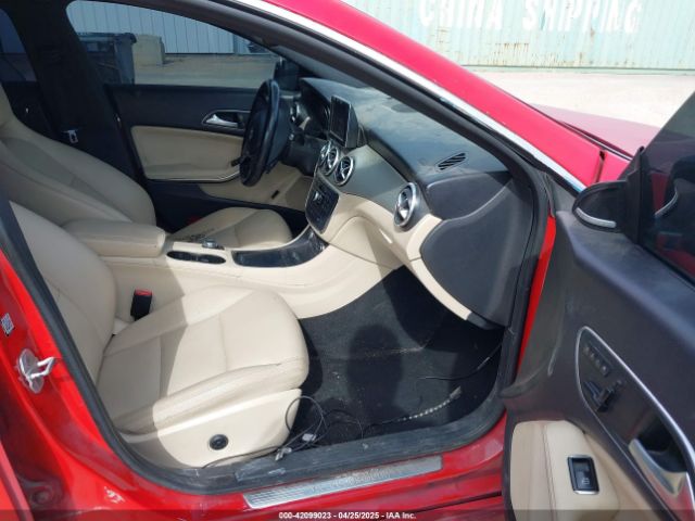 WDDSJ4EB6EN047203 Mercedes-Benz CLA 250