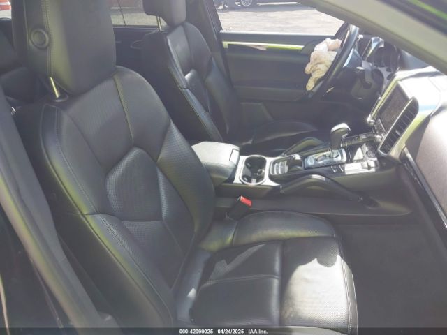 WP1AA2A28HKA86217 Porsche Cayenne Platinum Edition