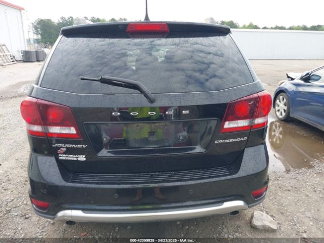 3C4PDDGG3JT504091 Dodge Journey Crossroad Awd