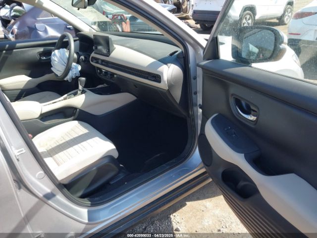 3CZRZ2H38PM741327 Honda Hr-v Awd Lx
