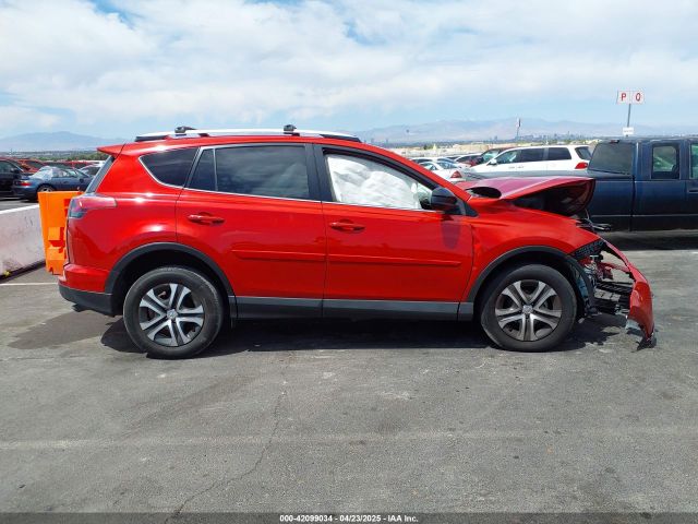 JTMZFREV9GJ078537 Toyota RAV4 LE