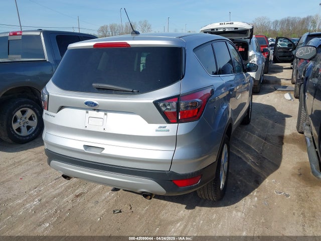 1FMCU0GD2HUB57992 Ford ESCAPE SE