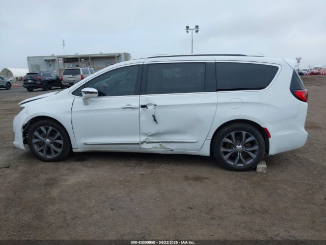 2C4RC1GG5HR812712 Chrysler Pacifica Limited