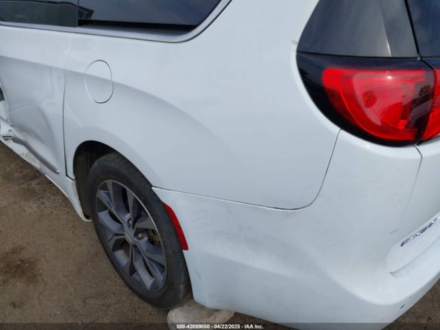 2C4RC1GG5HR812712 Chrysler Pacifica Limited