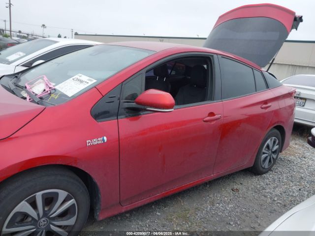 JTDKARFP2J3087429 Toyota Prius Prime Premium