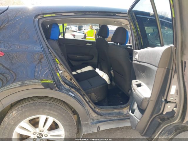 KNDPMCAC4K7606263 KIA Sportage Lx