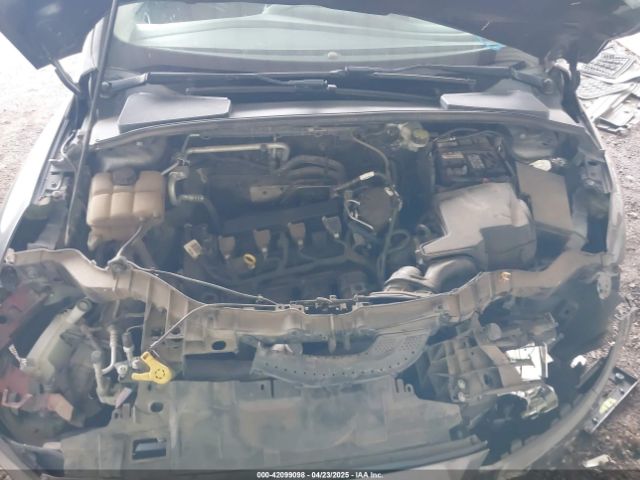 1FADP3F21FL293539 Ford FOCUS SE